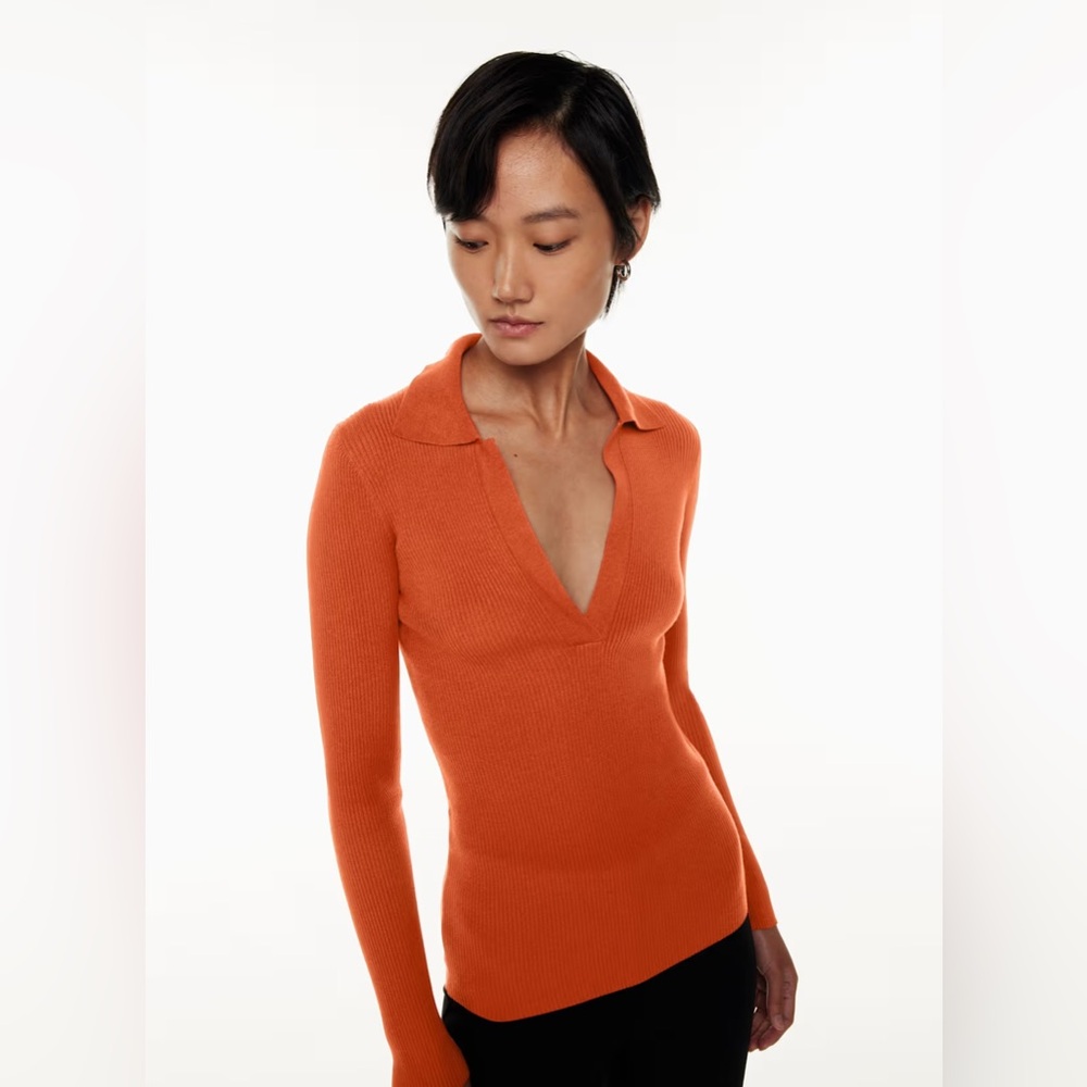 Aritzia Women's Babaton
Leyster Orange Sweater Size S